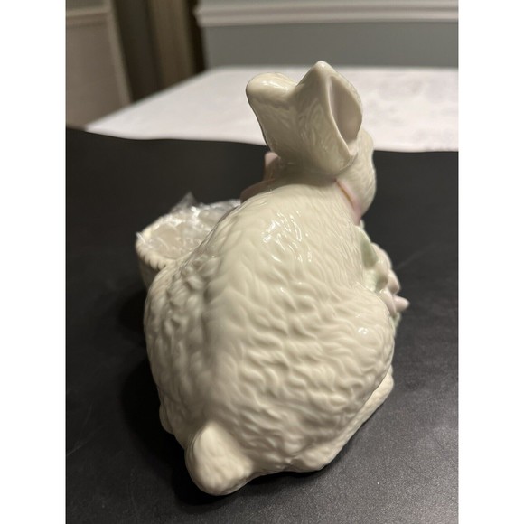 Lenox Easter Bunny Rabbit Flowers Candle Holder Figurine - Picture 8 of 13
